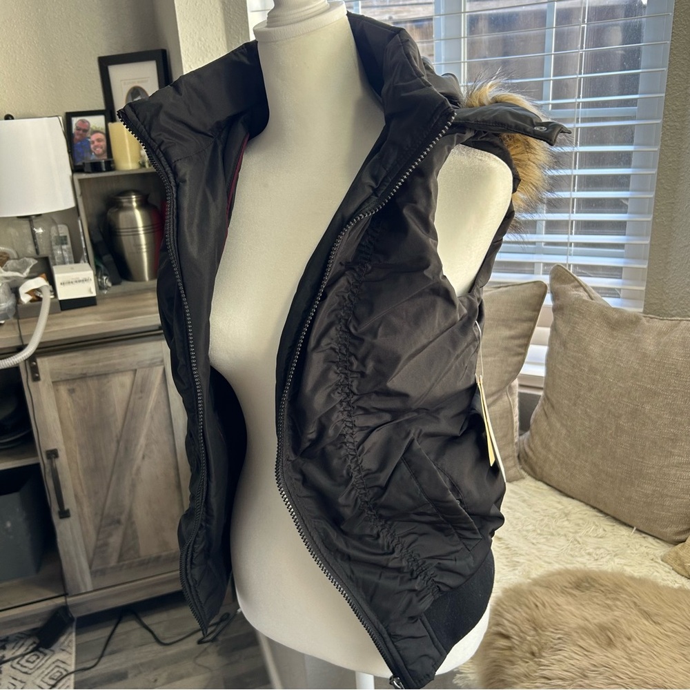 American Rag Black Puffer Vest